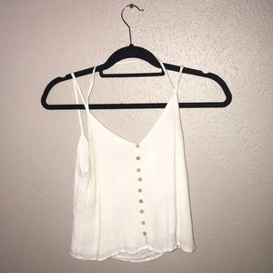 White tank top with brown buttons